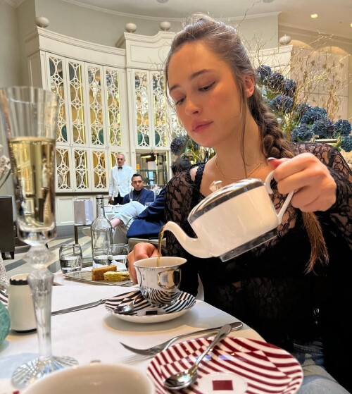 184d134e6ff882bad9b5b6dd2378146e