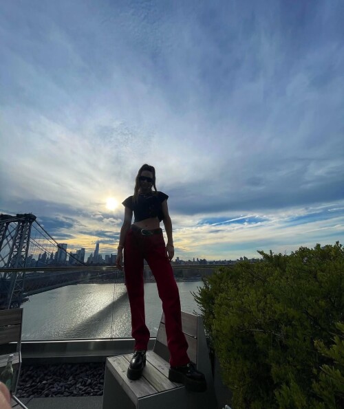 1f64087883f88185aa9bce6f7c89d325