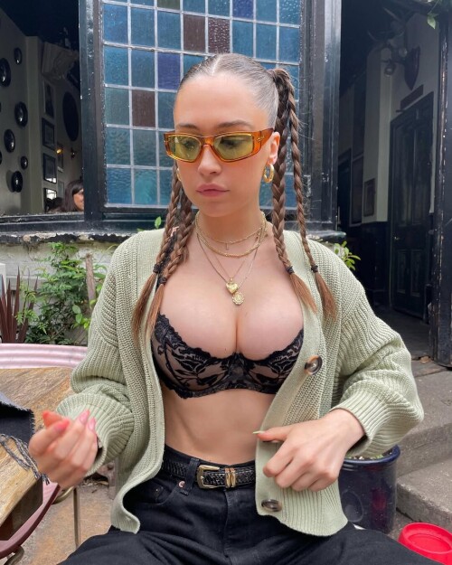 fa7f7e80319a3b66bd1e67e0acdbe23f