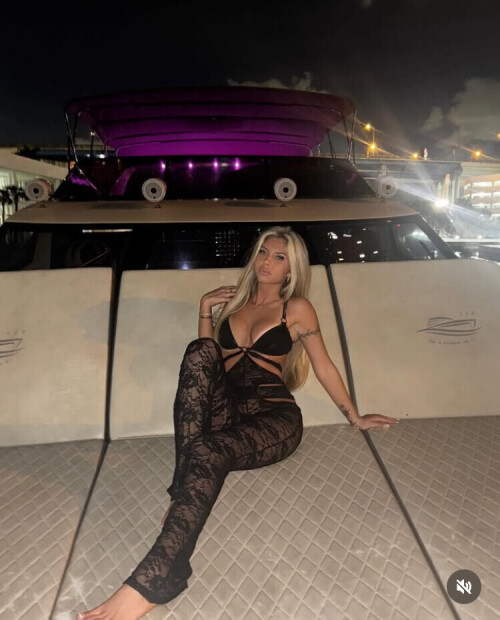 4796abc037c4dae143a20c57a9eea348