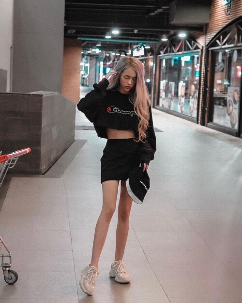 2f0e99354656d34983741ba20a39d557