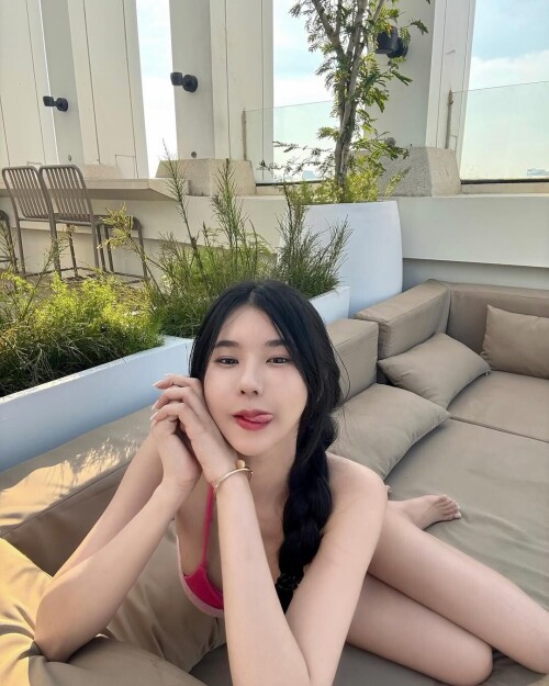 1e360b302434bdc2db6b44bdb0cc9401