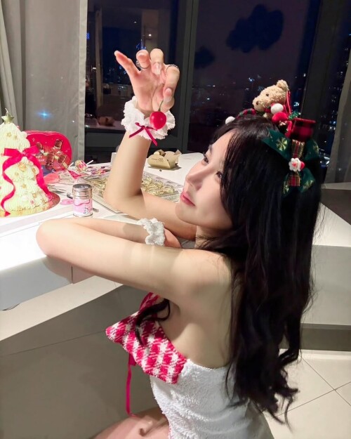 2db4af5908f40ec73aaa2b94bb69f9b1