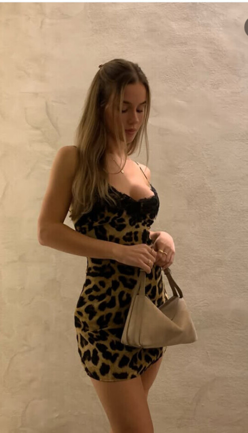 67f455135026a1614547d31845549501