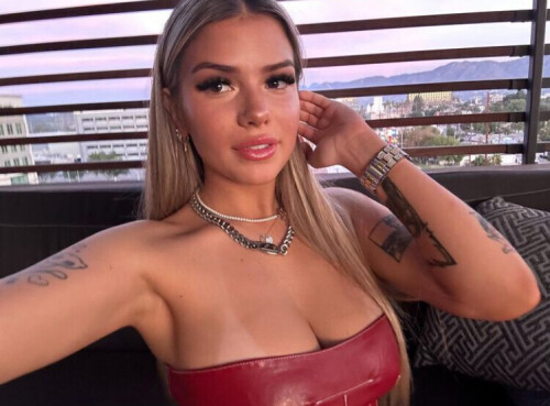 749ee6f5d38a7a183a82044685644722