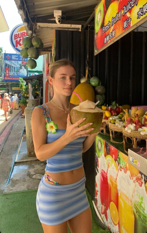 cfb9d6a2d90bf62d7e4e2e8bb751670f