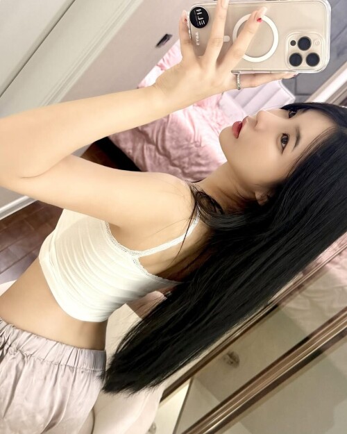 f7497093e26cea5b8e9beb40910da0b8