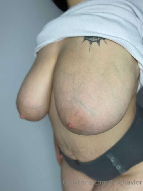 b9e76df16d479592dd349034926bef21