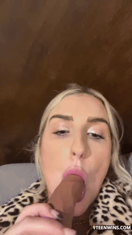 64f36c90653a8dd890470d5974c17bb5.gif