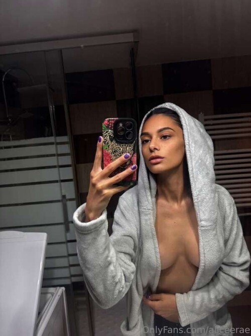 d5dd98bedcbb4e29ddcf8fbb38aebb51