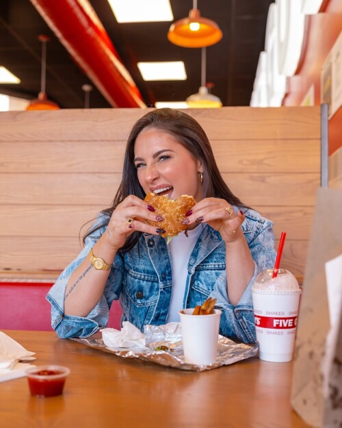 07335deffb06ff88a4a555a4512056ab