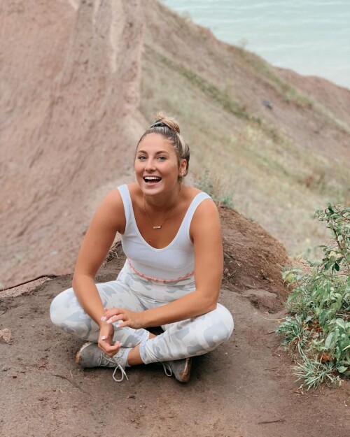 4277511ecbff00f466fde946c1d28a6b