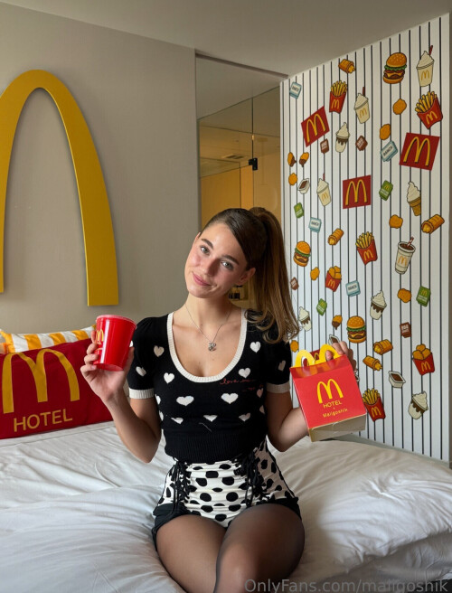 d16d511c87e6dee60d434e4ef987e19e