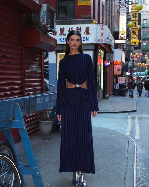 c72e3fb545de3a4dedeeea24c2822054