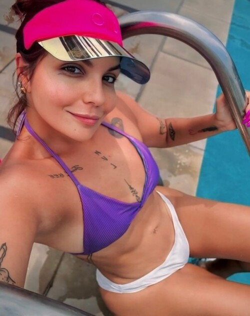 0ea1583fd9b7fa4254ba1837f2c1b76c.jpg