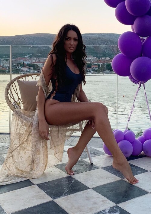 2cb76117222eda9b36ec9be2ec9c6f1e.jpg