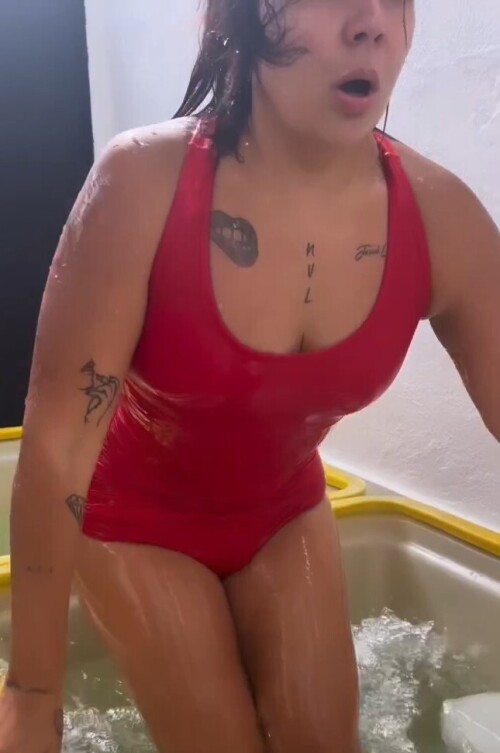 8d1296917982696f5cc32aaba6c4f8d6.jpg