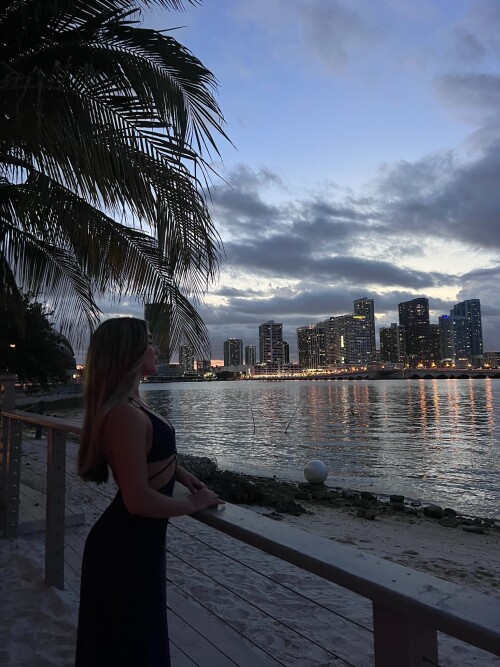 4b030abaa70d7eeda28ed9c1fdda7ac4.jpg