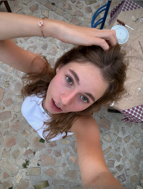 68a47ae4cb7ba00bad46eab14a5e650d