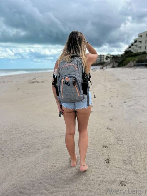 01a22db9ffffb594d04e74bc813c59e8