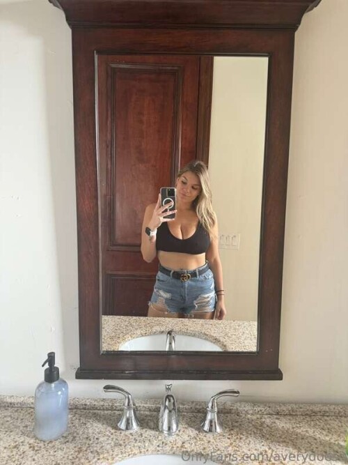 1069e0566d59a5496328f582753a296d