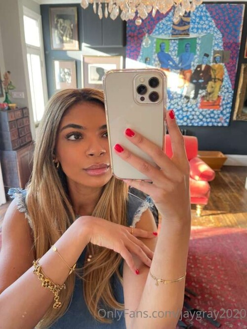 0d5d6656b5dfa8cf5289ee7adc3e592d