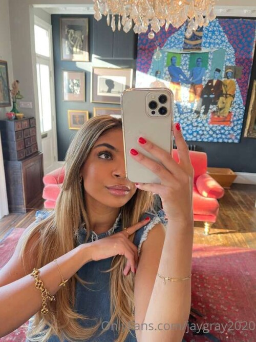 31f8baddbb4d2de83bd006b7554e8159