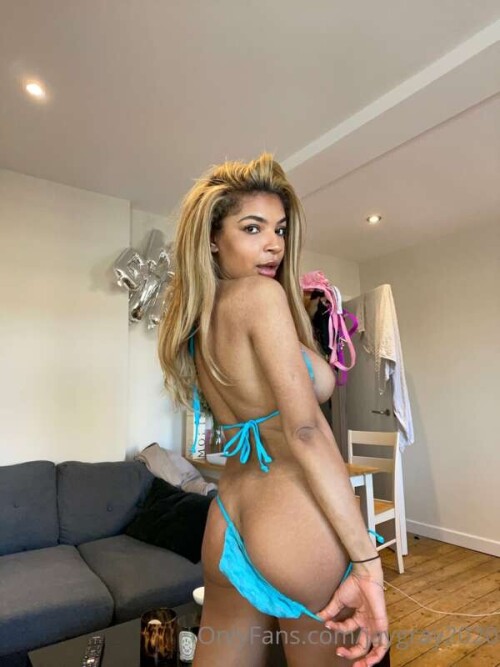 5d6765eee6adfe4e44c01cc02a8c7eac