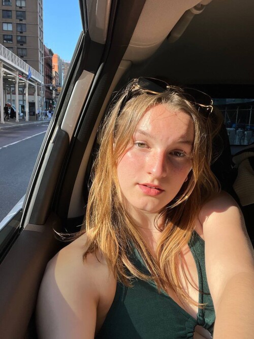 0566aa857feba2a87bad66eb1c991427