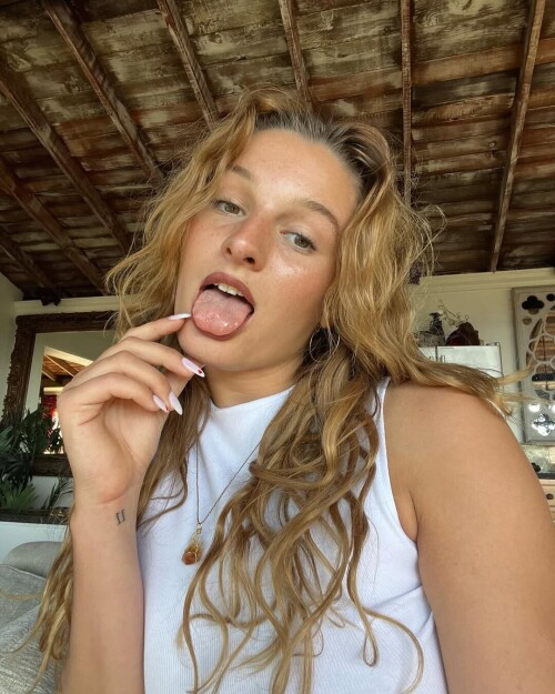 523aa24e0224c057d3a2a7d2a8c5e082