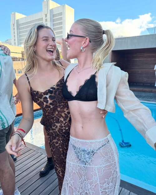 7d1aca725092048d4b0ef1bee9e64f19