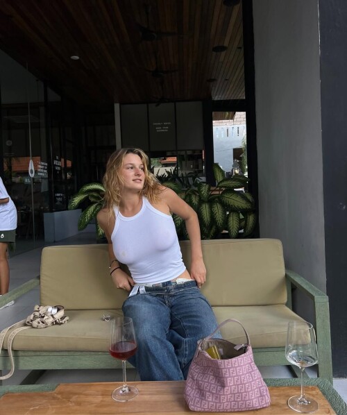 9572931df53e9fc062651d0183cedfde