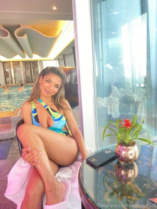 bc49c4fcf32a0f05d1acec220b4b2ccc