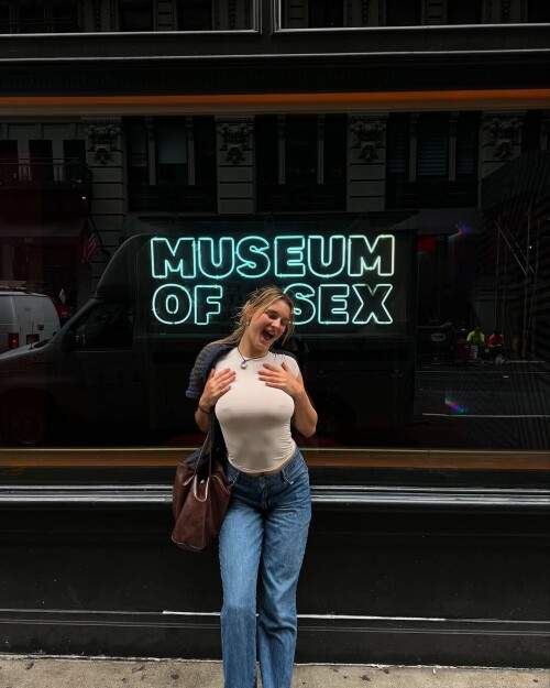 eea42a689af960cdbcb1f543e03b8040