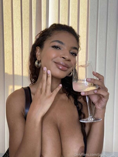 f9ca837f3ba8f54ec9a7d9aaaf145644