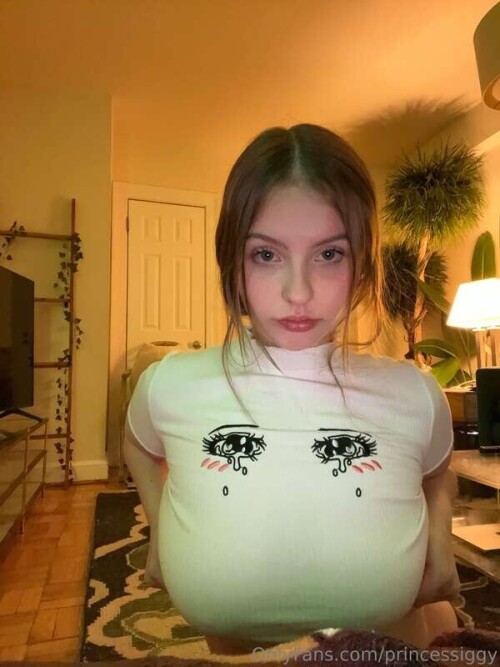 599011c8c153eb8786eaa6ca3454f741.jpg