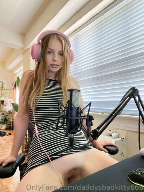 e77f42ccc0f744a77f684ce86d92019f.jpg