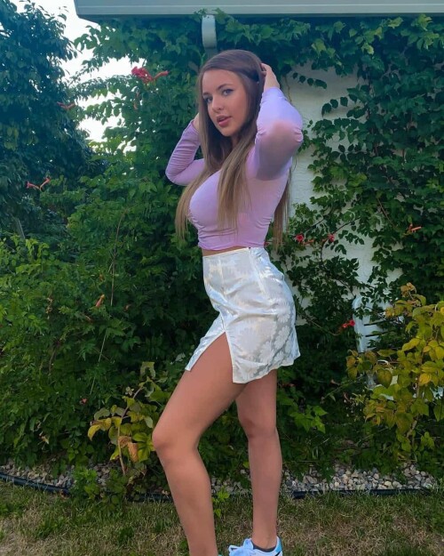 8cf8c4fd86b983aacd27371875aa9ff5.jpg