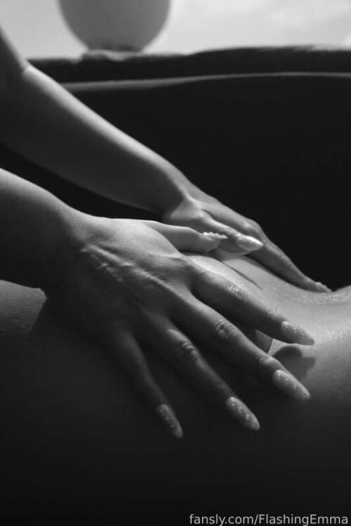 092fa9228d79635a4e7ebae8c51260e4.jpg