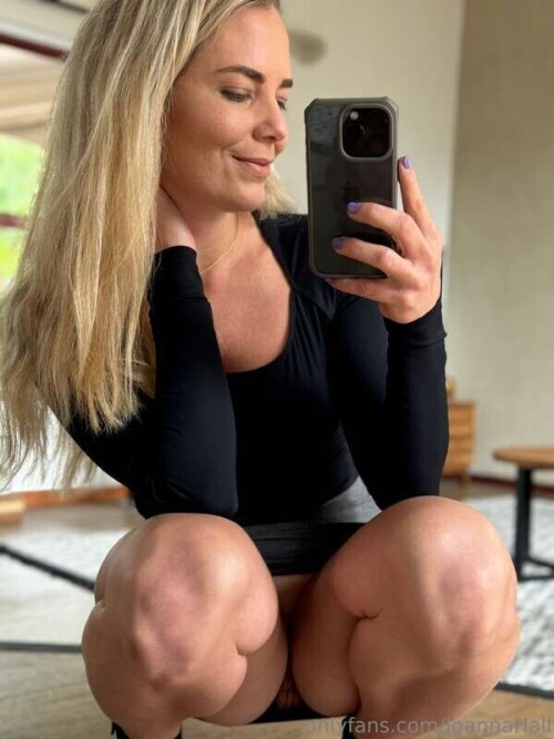64f882bfab75ea36a585b805d174e8d5.jpg