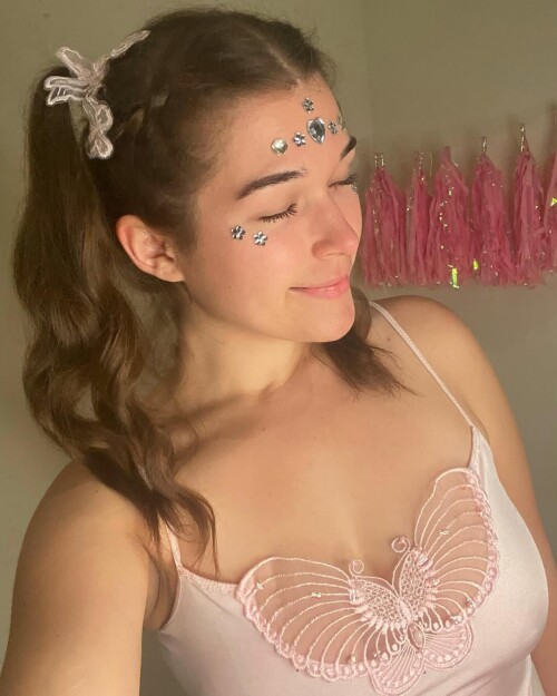 6d6824a52502fbe5b95bb67887e8a9da.jpg