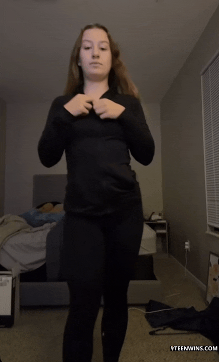5f229980975f97a43a0e765098b0c818.gif