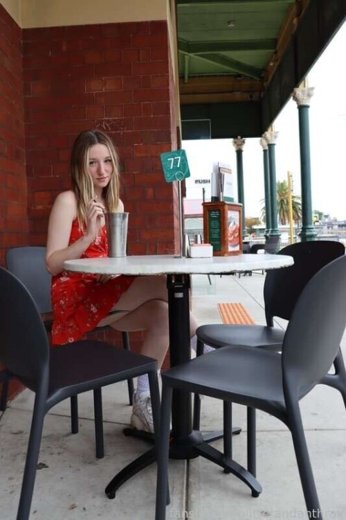 d52fb66100de585a7453e439fafddae6.jpg