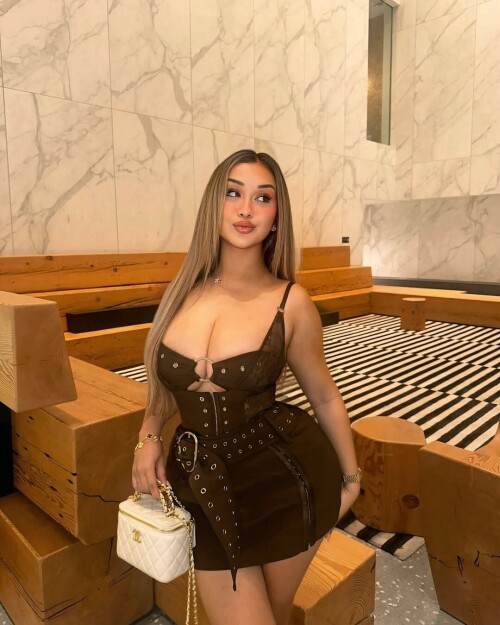ee54f5f9b9ea1caaaa0bfa6affa84970.jpg