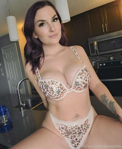 0b00e61df11b2872d804cb7c392cae43.jpg