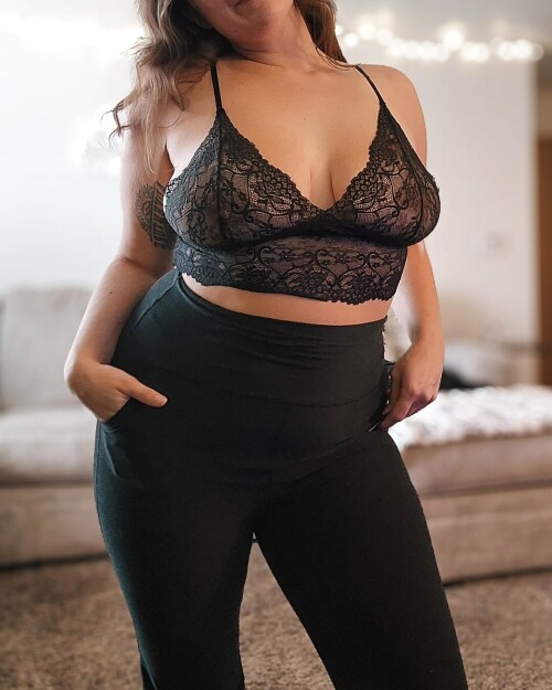 0b94dd19d772e60af5bb6d69e3340290.jpg