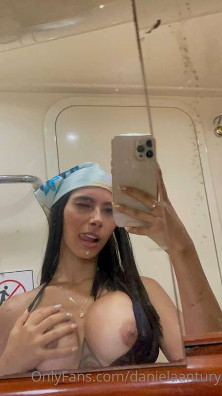 0fdc06027e1243c8e59124c32f20f1f9.jpg