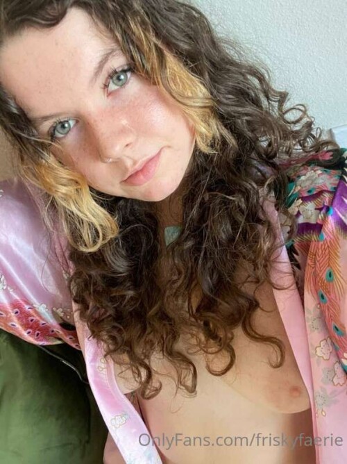 13b94d3f85453c7152d0e3a8f8e45b6d.jpg