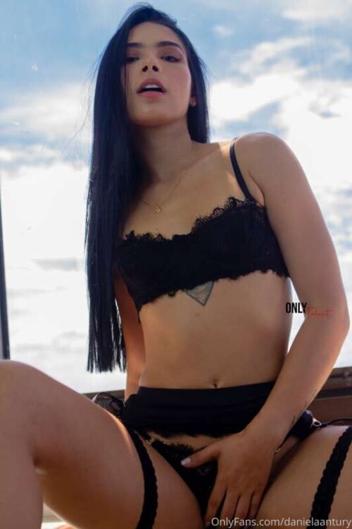 1b0ace7062fcff6a6a51c1e02dd13287.jpg