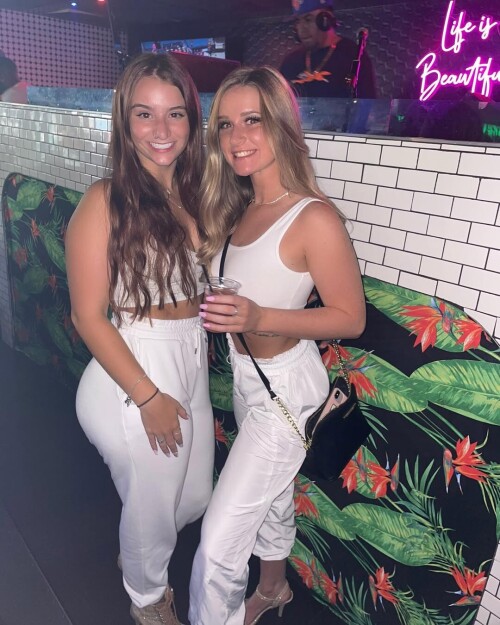 68bf550611bb8b4586b5994c65a954ca.jpg